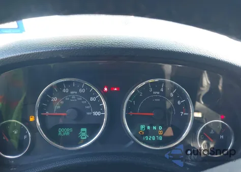 2013 Jeep Wrangler Unlimited Sahara из США, поврежденный, VIN 1C4BJWEG3DL513522